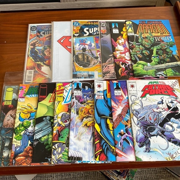 Comic Book Lot of 14 1990s Comics, Savage Dragon, Superman and More! - Picture 1 of 7
